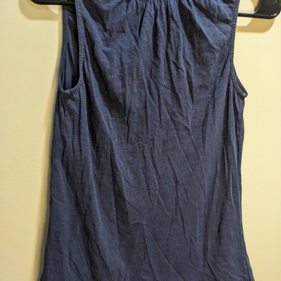 Lilly Pulitzer navy blue tank top with gold buttons women's size extra small - Picture 2 of 5